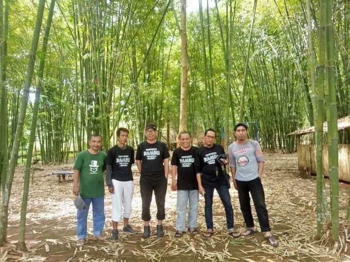 hari bambu