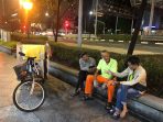 Cerita Malik Ibrahim, Petugas Kebersihan di Singapura Bergaji 35 Juta Rupiah