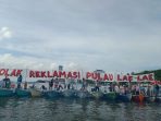 Menyadari Ancaman Nyata, Masyarakat Pulau Lae-lae Gelar Parade Perahu Tolak Reklamasi